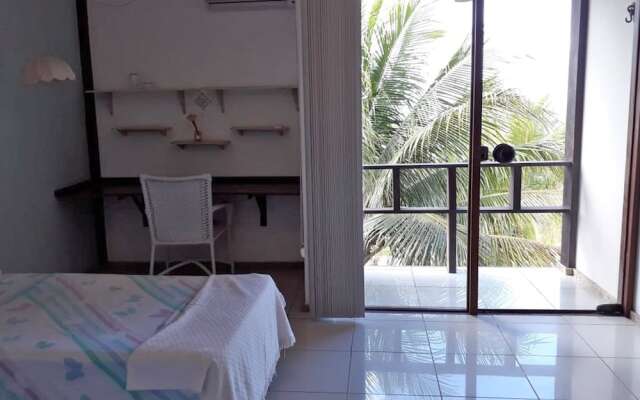 Casa na Praia de Taperapuan com piscina vista Mar