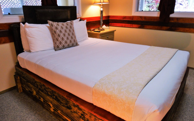 Lokahi Lodge
