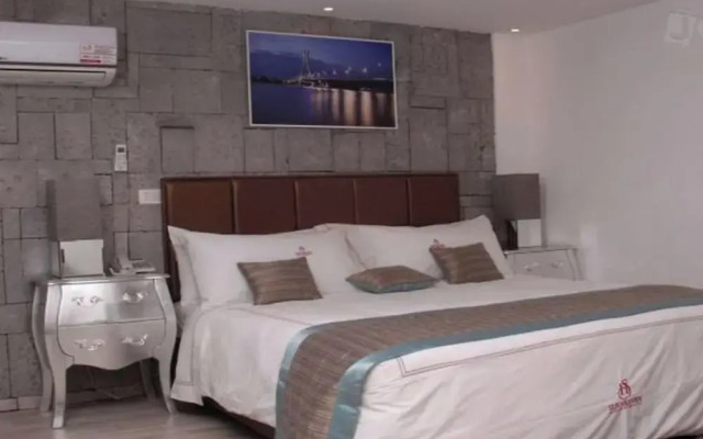 Sun Heaven Hotel Ikoyi