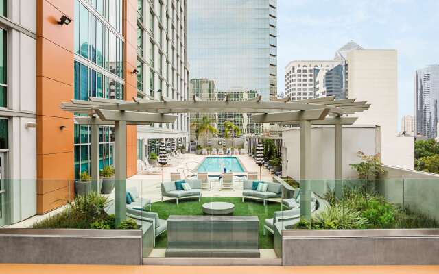 Carte Hotel San Diego Downtown, Curio Collection by Hilton