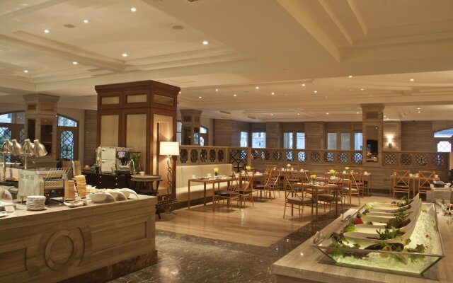 Crown Plaza Resort Sanya Bay