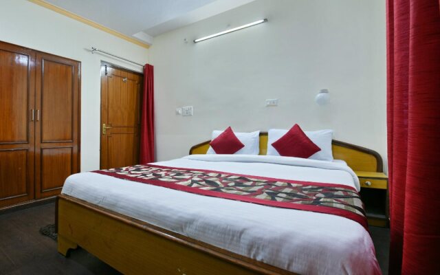 Hotel Dolls Inn