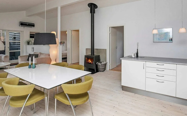 6 Person Holiday Home in Laeso