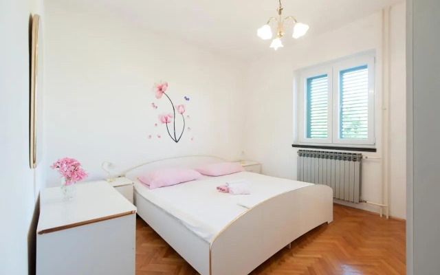Apartments by the sea Turanj, Biograd - 6445