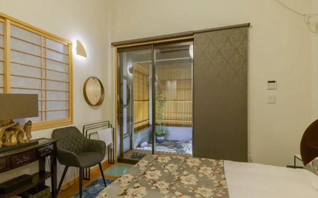 Yadoya Yanagidori West