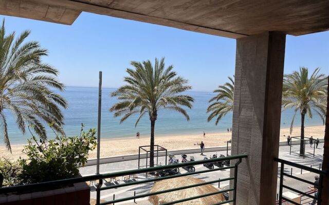 California Beach Apartment