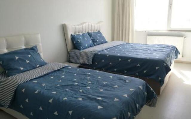 Boulevard Apartments