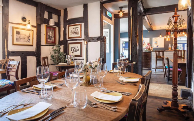 The Swan Inn