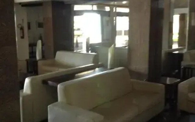 La Reserve Hotel Residence