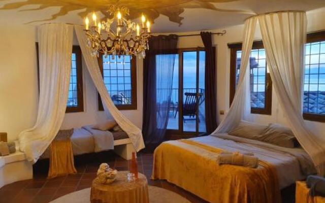 Ashram Villa Sunshine