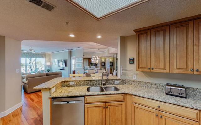 5207 Hampton Place South