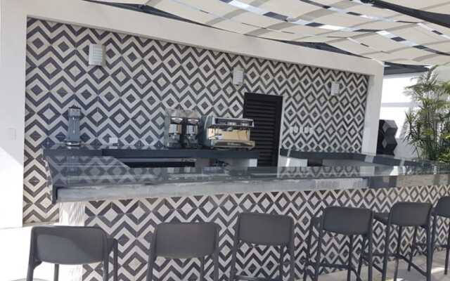 Gorgeous Apartments in the City by Select