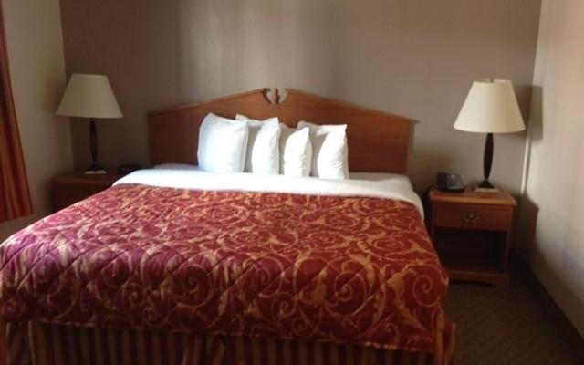 InTown Suites Extended Stay Auburn AL - Auburn University