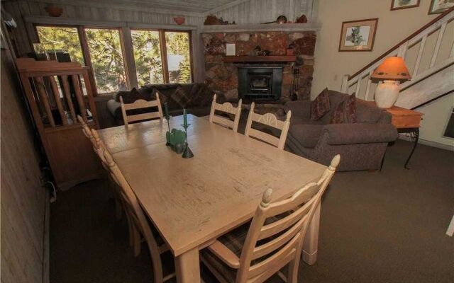 Mountainback #12, Loft