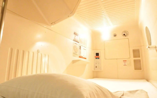 Men's only Capsule Hotel Asahi Plaza Shinsaibashi