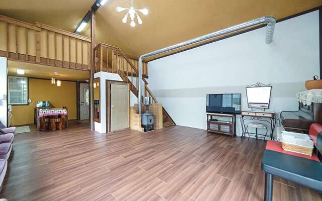 Yeosu Blue Sky Galaxy Pension