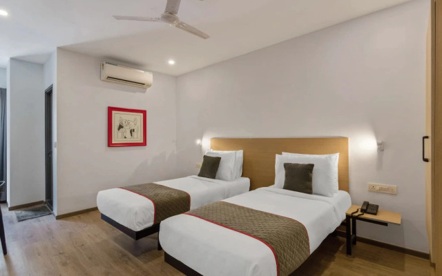 OYO Townhouse 123 White Ridge Kondapur