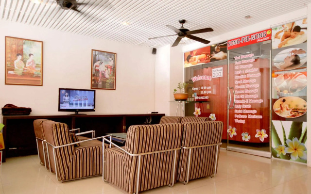 Orange Hotel
