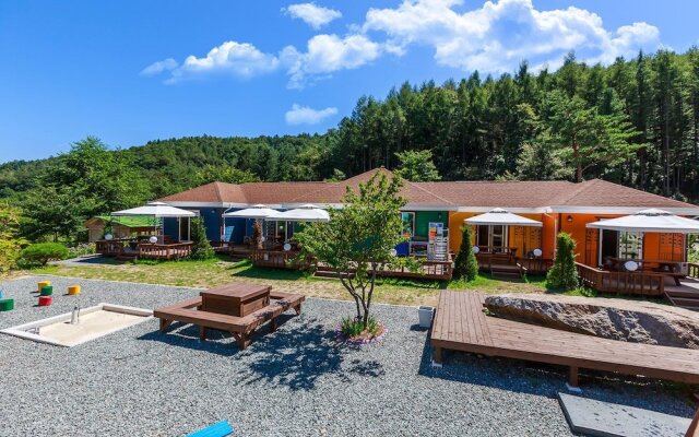 Rainbow Hwangto Pension