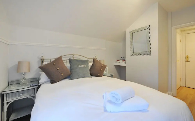 Apple Tree Guest House