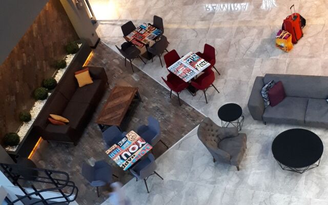 Ramira City Hotel - Adults Only