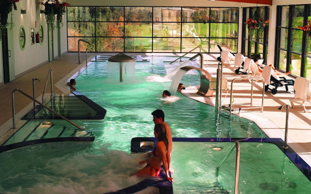 Oca Palacio de la Llorea Hotel & Spa