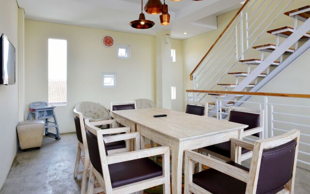 ZEN Rooms Pogung Syariah