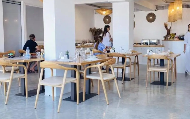 Geo & Art Boutique Hotel