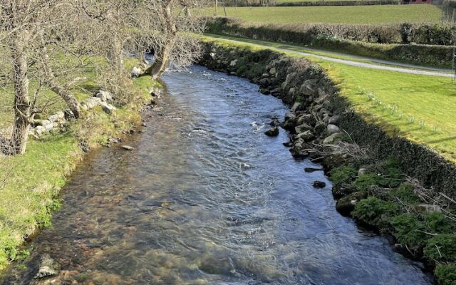 Lovely 3-bed Apartment nr Caernarfon