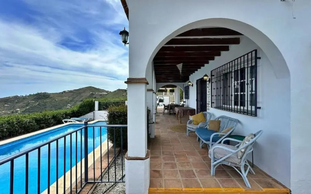 Competa Dream Villa With 7 Bedrooms