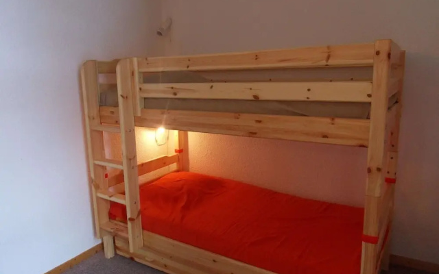 Cosy Flat in Meribel Close to the ski Lifts