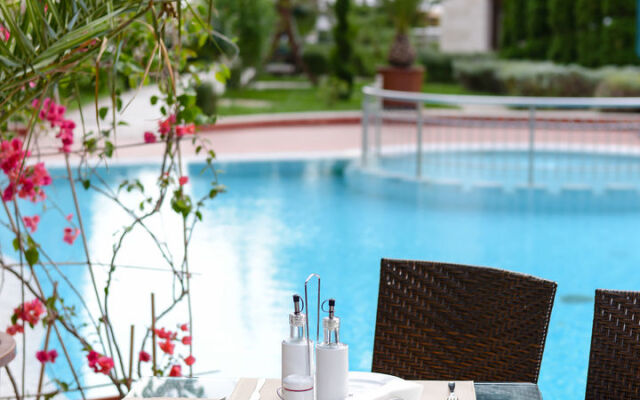 Apart Hotel Tarsis Club