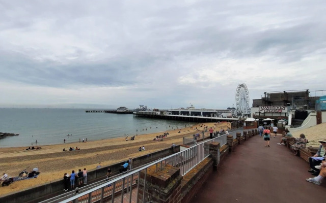 Seafront Bliss Apartment in Clacton-on-sea