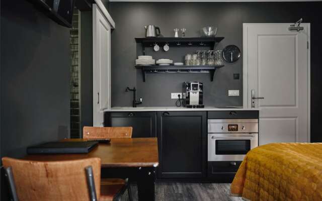 Vintage Apartment Hotel