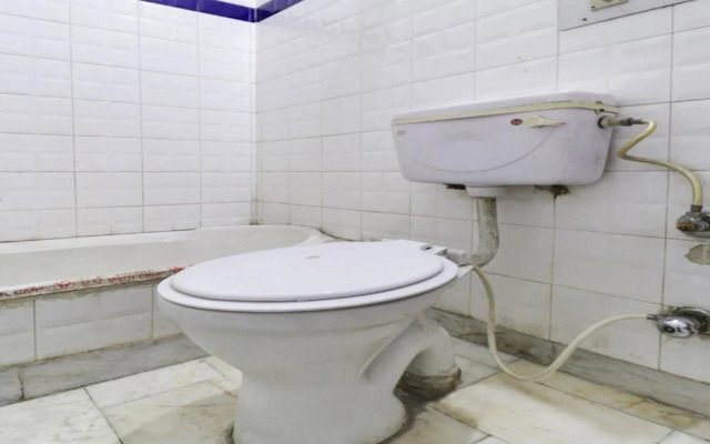 Hotel Pal Regency by OYO Rooms