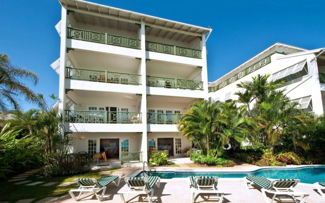 Leith Court Beachfront Apartments