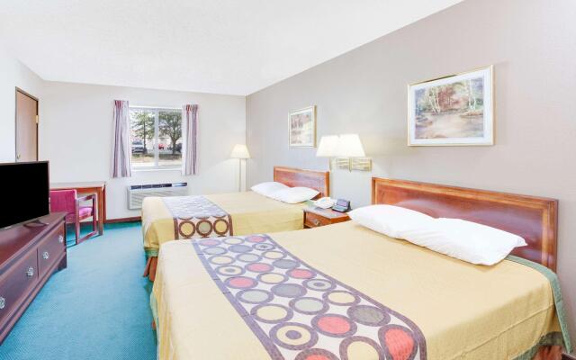 Super 8 by Wyndham Springfield/Battlefield