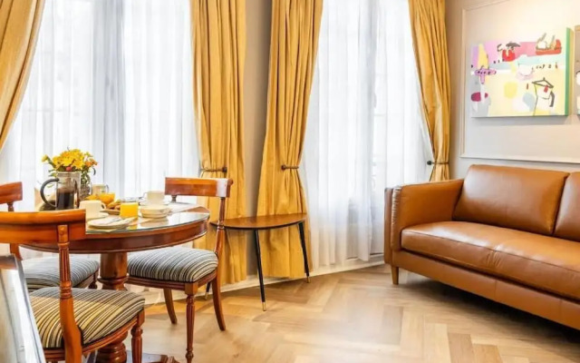 Orly Suites ll