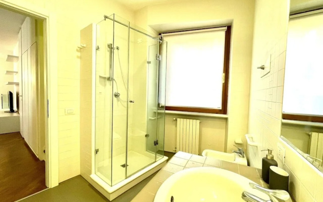 Large modern 2-storey house in the heart of Verona