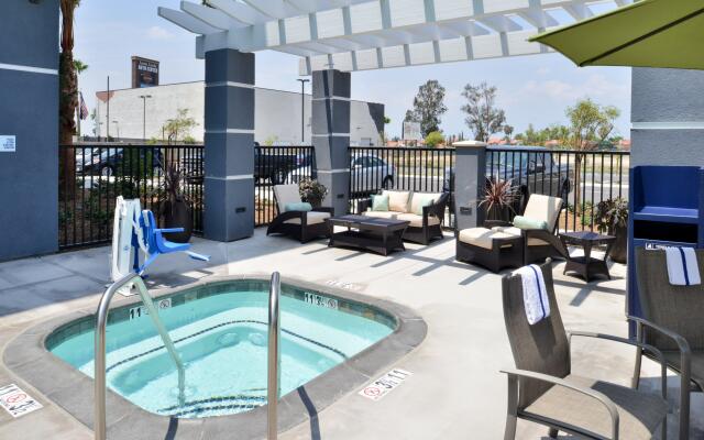 Holiday Inn Express & Suites Loma Linda- San Bernardino S, an IHG Hotel