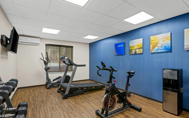 Comfort Inn & Suites Munising-Lakefront