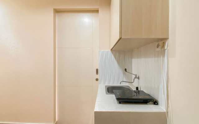 Warm and Cozy 1BR without Living Room at Sentul Tower Apartment – Guest Rooms – Citaringgul