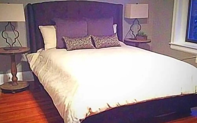 1131 D Street Suites