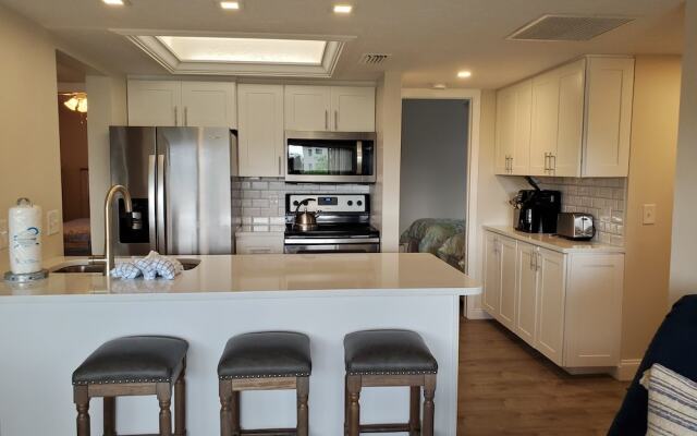 Midnight Cove Ii 432f - Beautiful Bayside! 2 Bedroom Condo