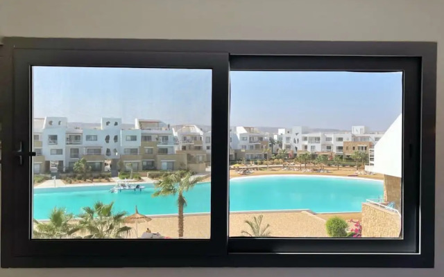 Xuru Stays I Lofty & Lavish 3 BDR @ Swan Lake El Gouna