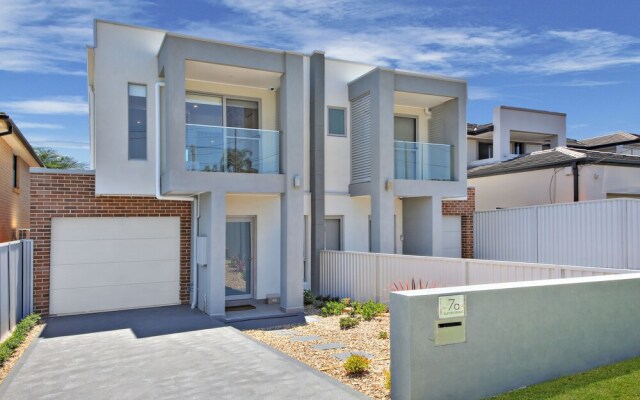 Villa Merrylands