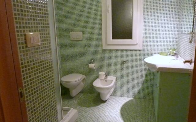 Apartment 3 With Pool And Sea View