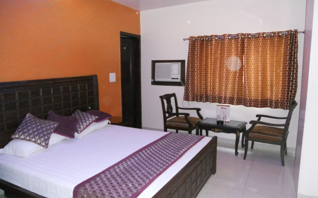 Hotel Amax Inn