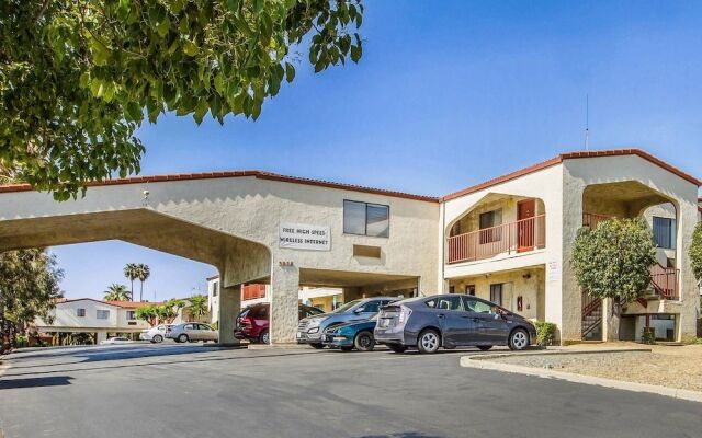 Econo Lodge Castro Valley