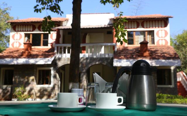 Mogli Jungle Resort